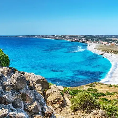 Cabras, Vacanze A Due Passi Dal Mare
