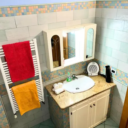 Vakantiehuis Cabras, Vacanze A Due Passi Dal Mare Càbras