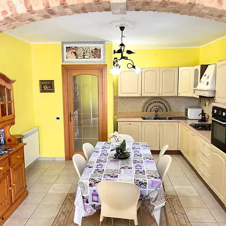 Vakantiehuis Cabras, Vacanze A Due Passi Dal Mare *