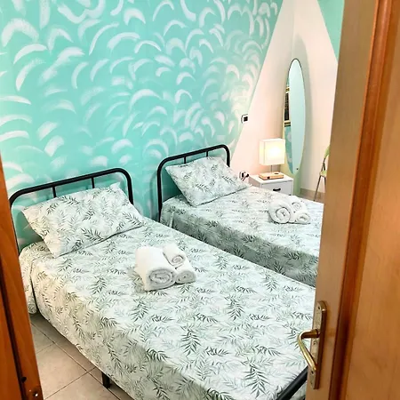 Cabras, Vacanze A Due Passi Dal Mare